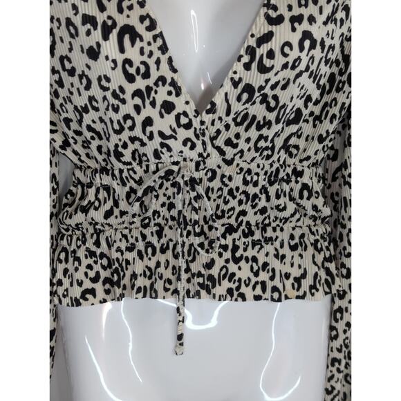 Zara Cream & Black Leopard Printed Cropped Blouse Womens S Mob Wife Y2K - Picture 3 of 8